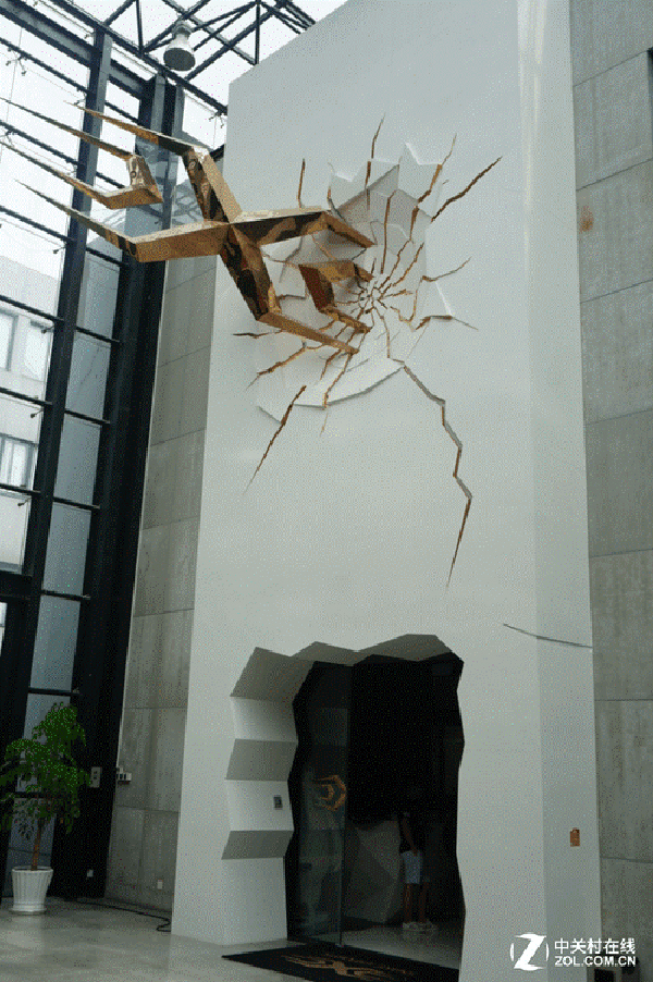 電競(jìng)?cè)瞬判?00萬(wàn) 電競(jìng)高薪職業(yè)培訓(xùn)基地裝修堪比5星級(jí)豪華酒店