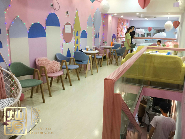 南寧網(wǎng)紅奶茶店設(shè)計(jì)裝修實(shí)例分享 顧客絡(luò)繹不絕的原因原來是這個